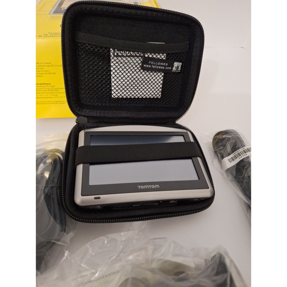 Tom Tom One XL-S Navigation System NIB - Picture 6 of 11